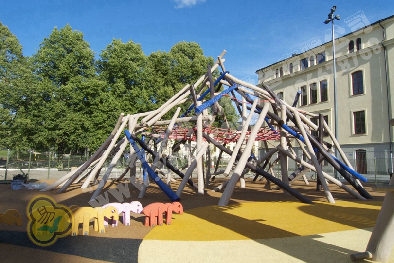 湖北戶外兒童非標(biāo)定制游樂(lè)設(shè)備