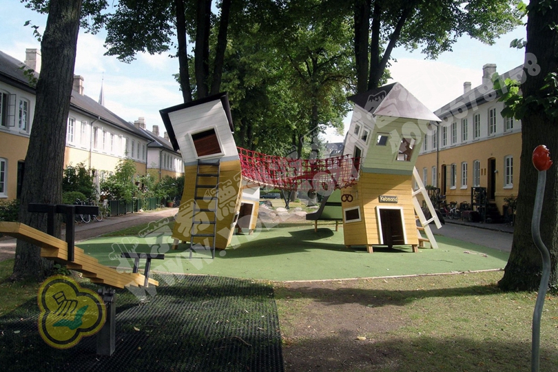 山西戶外兒童非標(biāo)定制游樂(lè)設(shè)備